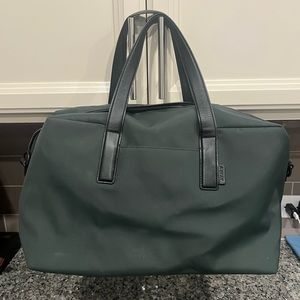 The Everywhere Bag Away Hunter Green Gently Used Travel Carry On Travel